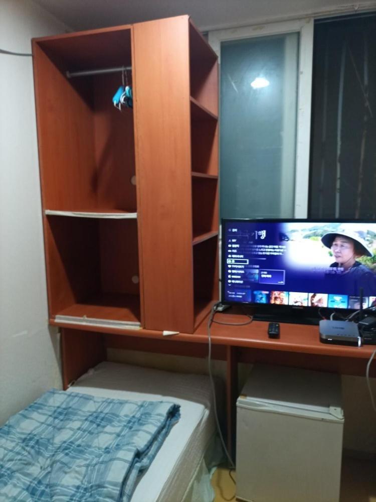 Auberge de jeunesse Mokhwatel à Busan Extérieur photo